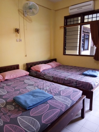 Imagen de la habitación del Hotel Prayogolama Guest House. Foto 8