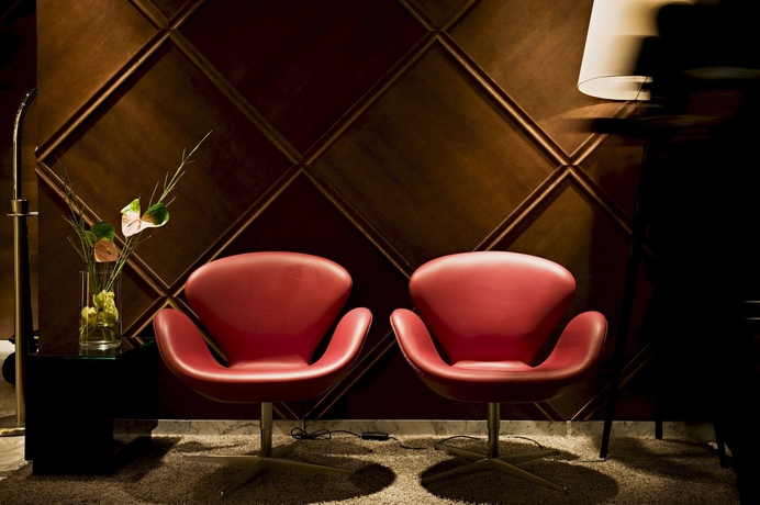 Imagen de los interiores del Hotel Preciados. Foto 16