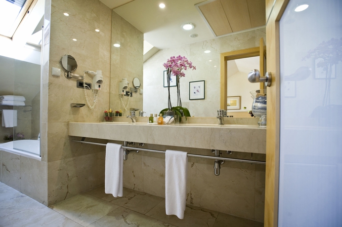 Imagen de la habitación del Hotel Preciados. Foto 7