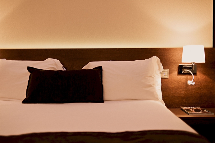 Imagen de la habitación del Hotel Preciados. Foto 12