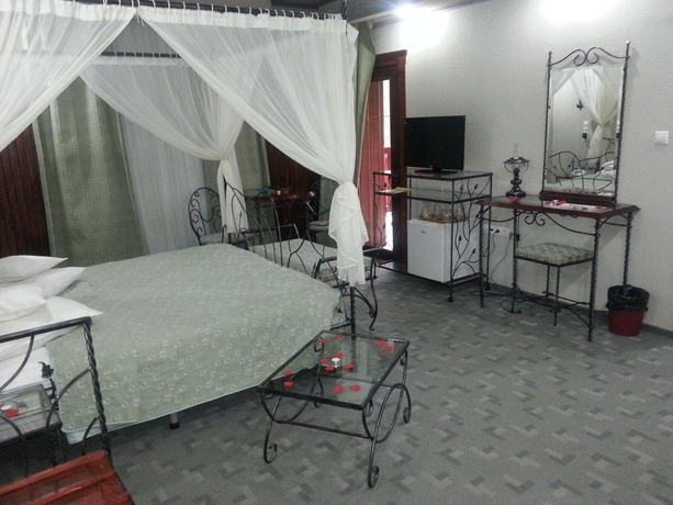 Imagen de la habitación del Hotel Predeal Comfort Suites. Foto 10