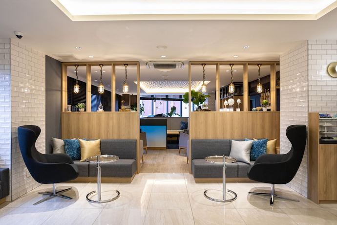 Imagen de los interiores del Hotel Prefort Nishiakashi. Foto 15
