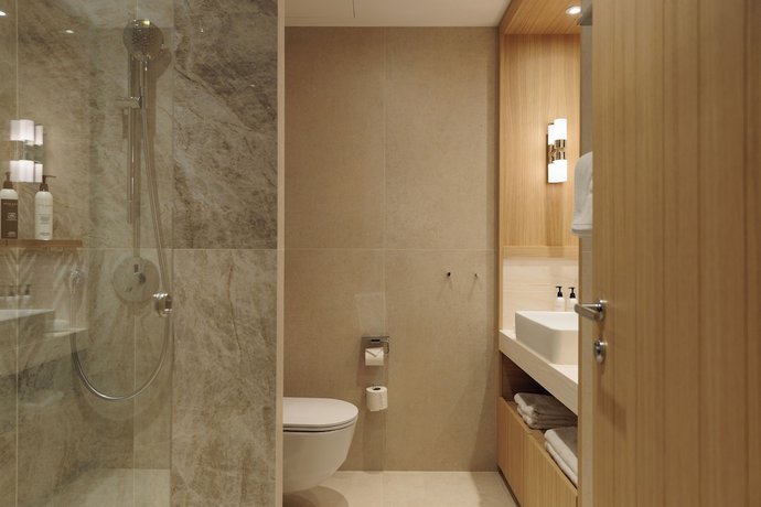 Imagen de la habitación del Hotel Preko Ugljan Island, Curio Collection By Hilton. Foto 2