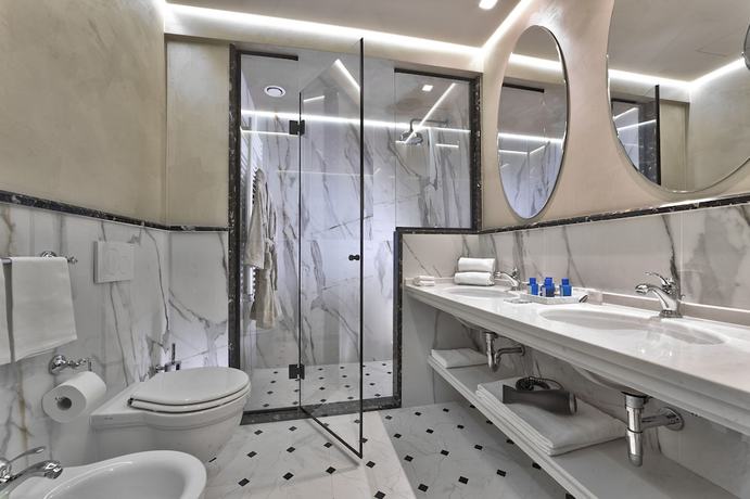 Imagen de la habitación del Hotel Première Abano. Foto 6