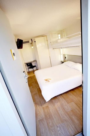 Imagen de la habitación del Hotel Premi&egrave;re Classe A&eacute;roport Marseille. Foto 11