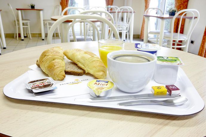 Imagen del bar/restaurante del Hotel Première Classe Angers Sud - Les Ponts De Cé. Foto 7