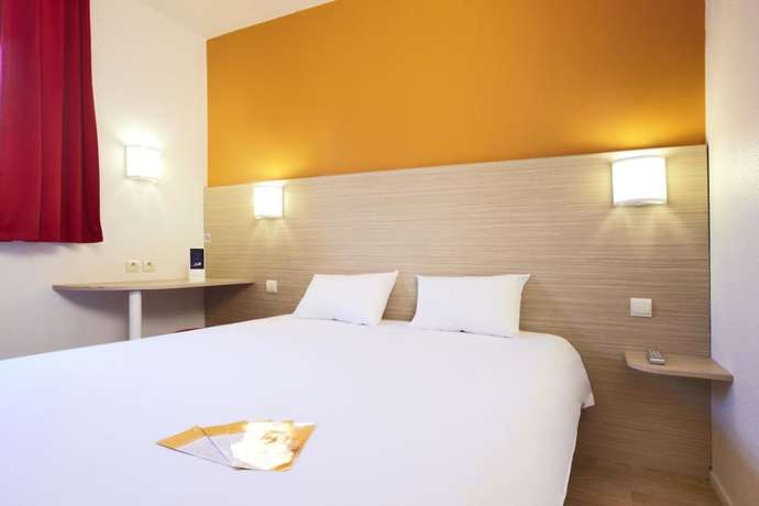 Imagen de la habitación del Hotel Premi&egrave;re Classe Bordeaux Nord - Lac. Foto 9