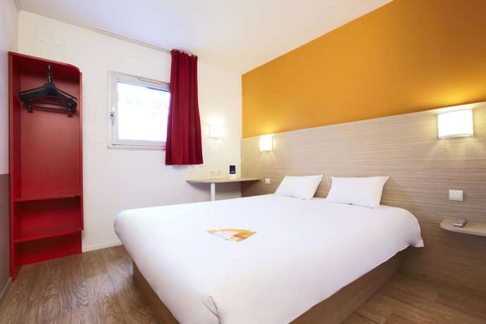 Imagen de la habitación del Hotel Premi&egrave;re Classe Bordeaux Nord - Lac. Foto 10