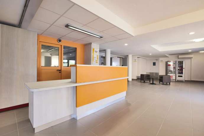 Imagen de los interiores del Hotel Premi&egrave;re Classe Bordeaux Nord - Lac. Foto 19