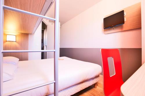 Imagen de la habitación del Hotel Premi&egrave;re Classe Caen Nord - M&eacute;morial. Foto 17