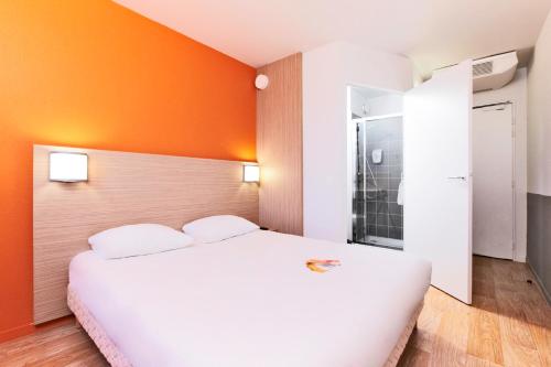 Imagen de la habitación del Hotel Premi&egrave;re Classe Caen Nord - M&eacute;morial. Foto 19