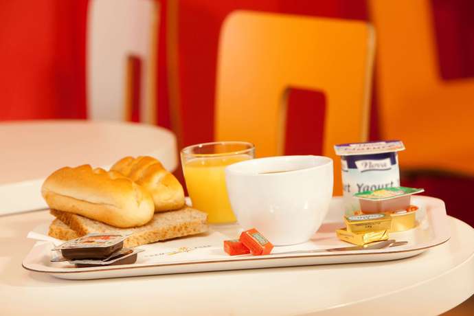 Imagen del bar/restaurante del Hotel Premi&egrave;re Classe Chateauroux - Saint Maur. Foto 6
