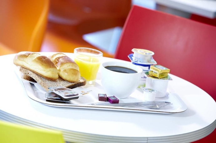 Imagen del bar/restaurante del Hotel Première Classe Dunkerque - Saint-pol-sur-mer. Foto 3