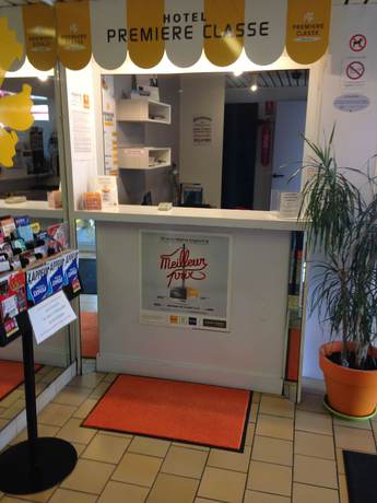 Imagen de los interiores del Hotel Premi&egrave;re Classe La Rochelle Sud - Aytr&eacute;. Foto 19