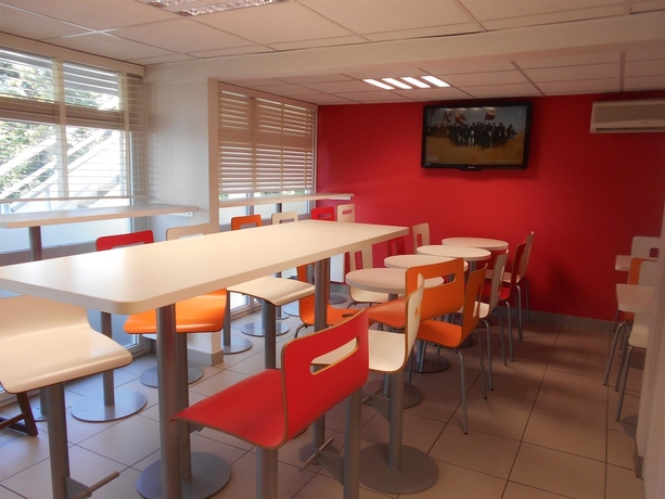 Imagen del bar/restaurante del Hotel Première Classe Lyon Ouest - Tassin. Foto 2