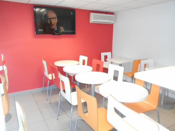 Imagen del bar/restaurante del Hotel Première Classe Lyon Ouest - Tassin. Foto 3