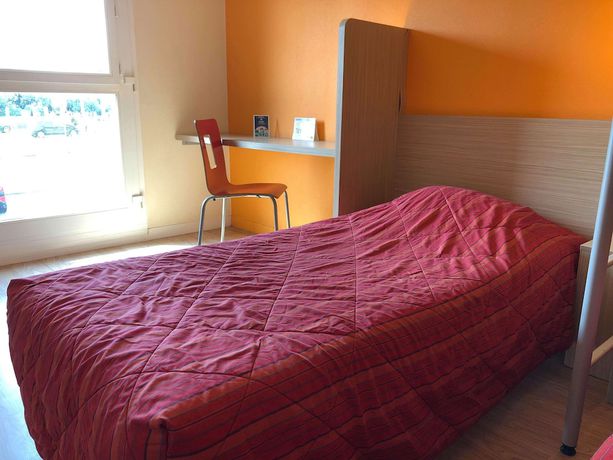 Imagen de la habitación del Hotel Premi&egrave;re Classe Maubeuge - Feignies. Foto 12