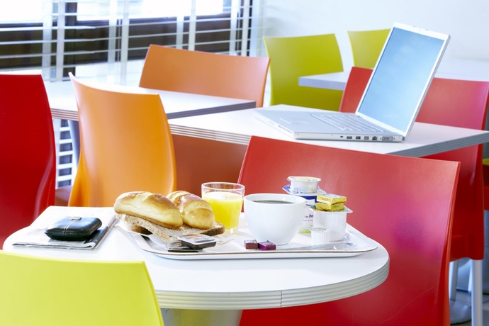 Imagen del bar/restaurante del Hotel Première Classe Metz Nord - Sémécourt. Foto 4