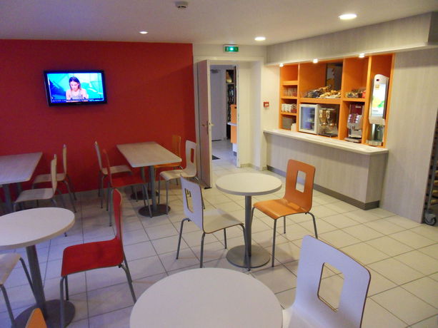 Imagen del bar/restaurante del Hotel Première Classe Metz Nord - Talange, TALANGE. Foto 4