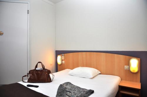Imagen de la habitación del Hotel Premi&egrave;re Classe Niort Est - Chauray. Foto 14