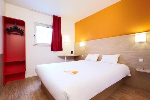 Imagen de la habitación del Hotel Premi&egrave;re Classe Perpignan Nord - A&eacute;roport. Foto 18