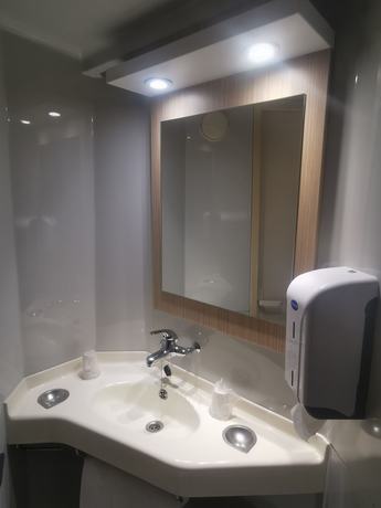 Imagen de la habitación del Hotel Premi&egrave;re Classe Toulouse Nord - Sesqui&egrave;res. Foto 15