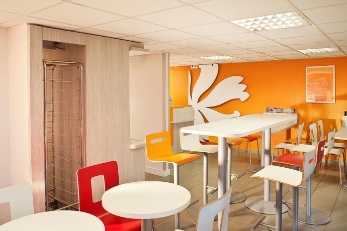 Imagen de los interiores del Hotel Première Classe Versailles - St Cyr L'ecole. Foto 19