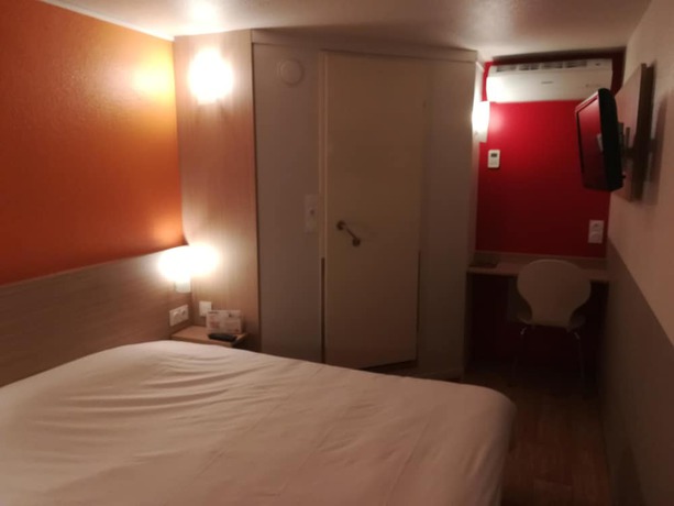 Imagen de la habitación del Hotel Premi&egrave;re Classe Vichy - Bellerive Sur Allier. Foto 8