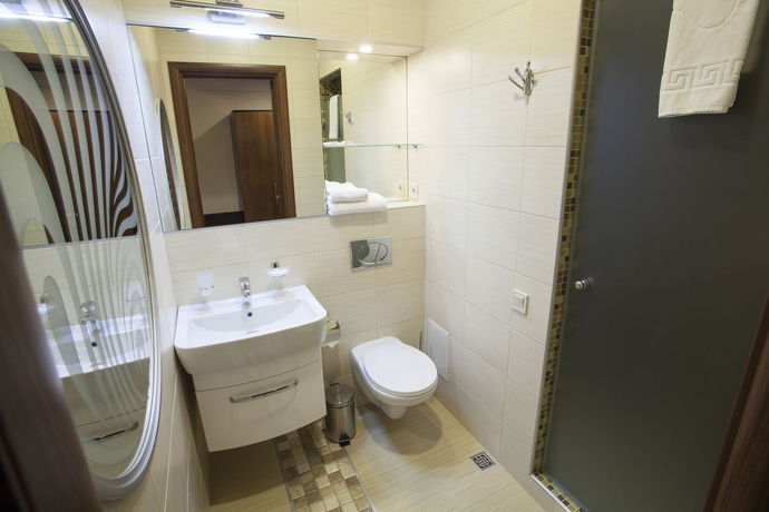 Imagen del bar/restaurante del Hotel Premier Abri. Foto 6