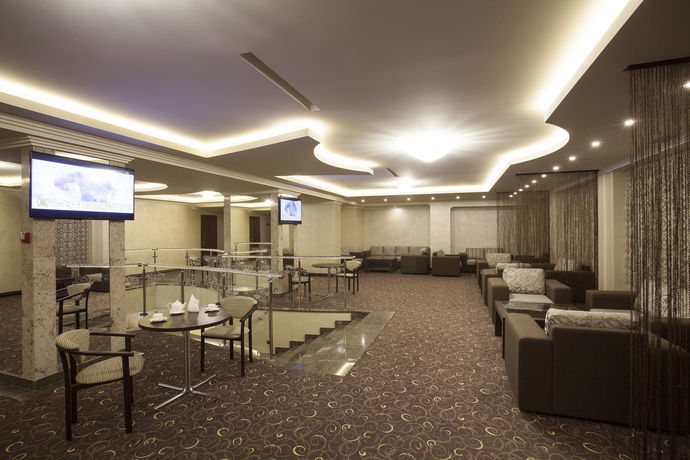 Imagen del bar/restaurante del Hotel Premier Abri. Foto 8