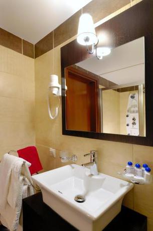 Imagen de la habitación del Hotel Premier Agrinio Heart. Foto 9