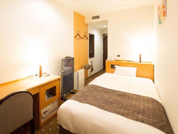 Imagen de la habitación del Hotel Premier Cabin Sapporo. Foto 15