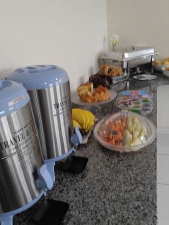 Imagen del bar/restaurante del Hotel Premier, Campo Grande. Foto 9
