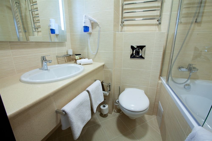 Imagen de la habitación del Hotel Premier Dnister. Foto 5