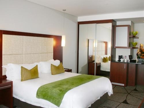 Imagen de la habitación del Hotel Premier East London Icc. Foto 6