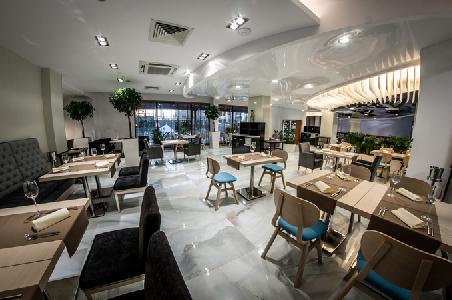 Imagen general del Hotel Premier Fort Beach. Foto 6