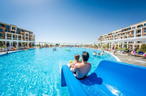 Imagen general del Hotel Premier Fort Beach Resort. Foto 13