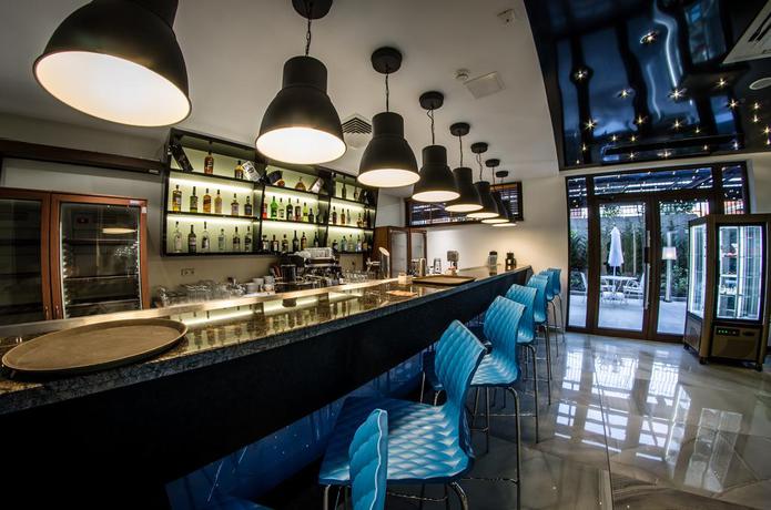 Imagen del bar/restaurante del Hotel Premier Fort Cuisine - Full Board. Foto 5