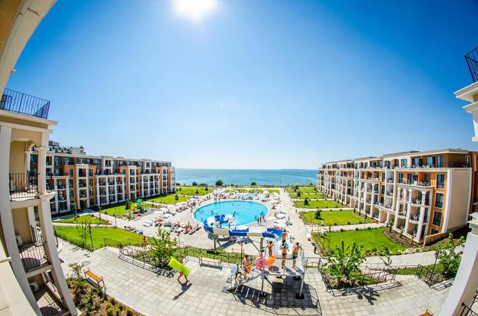 Imagen de los exteriores del Hotel Premier Fort Sands Resort - Full Board. Foto 15