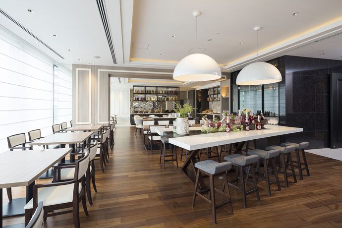 Imagen del bar/restaurante del Hotel Premier Hotel CABIN PRESIDENT Osaka. Foto 9