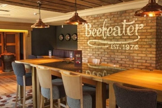 Imagen del bar/restaurante del Hotel Premier Inn Ashford North. Foto 2