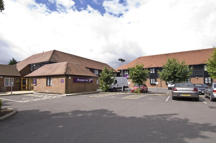 Imagen general del Hotel Premier Inn Aylesbury. Foto 4