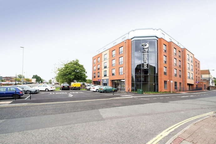 Imagen general del Hotel Premier Inn Basingstoke Town Centre. Foto 1