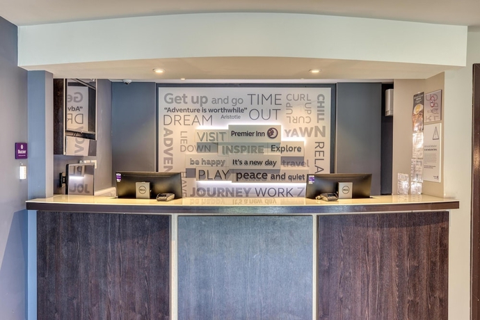 Imagen de los interiores del Hotel Premier Inn Basingstoke West. Foto 16