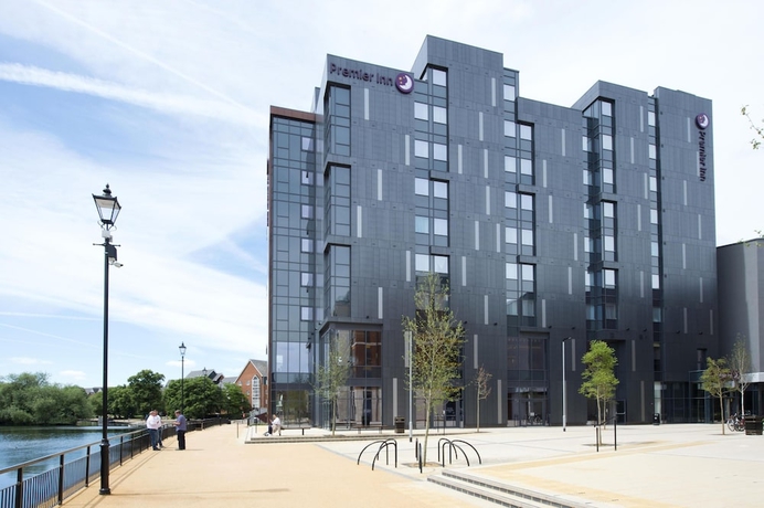 Imagen general del Hotel Premier Inn Bedford Town Centre. Foto 1