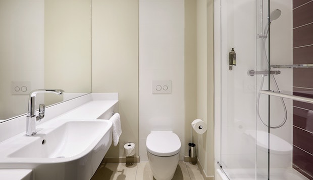 Imagen de la habitación del Hotel Premier Inn Berlin City Centre. Foto 5