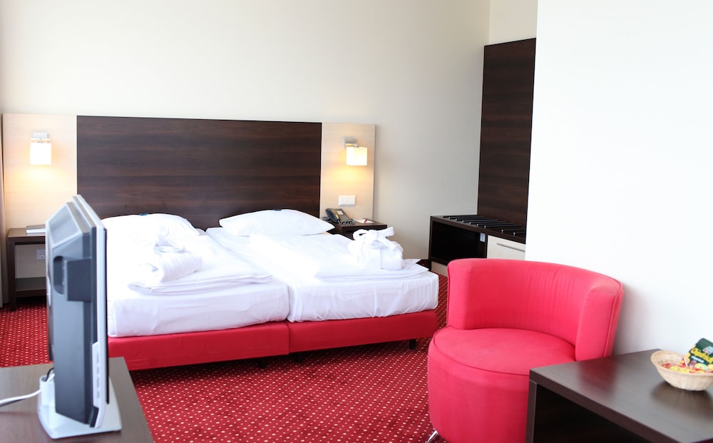Imagen de la habitación del Hotel Premier Inn Berlin City S&uuml;d. Foto 2