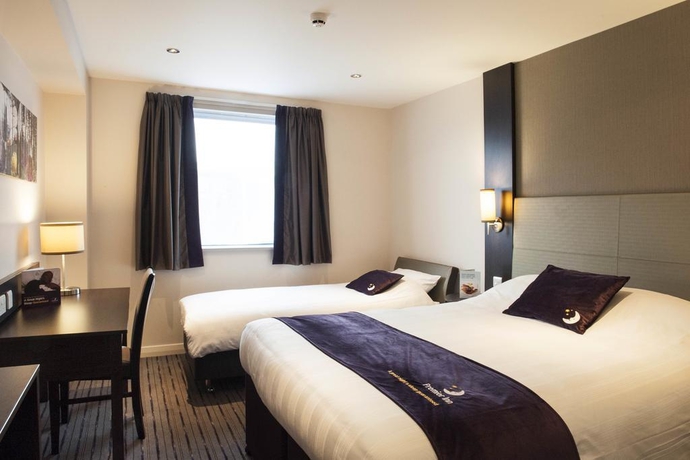 Imagen general del Hotel Premier Inn Birmingham Central (Hagley Road). Foto 14
