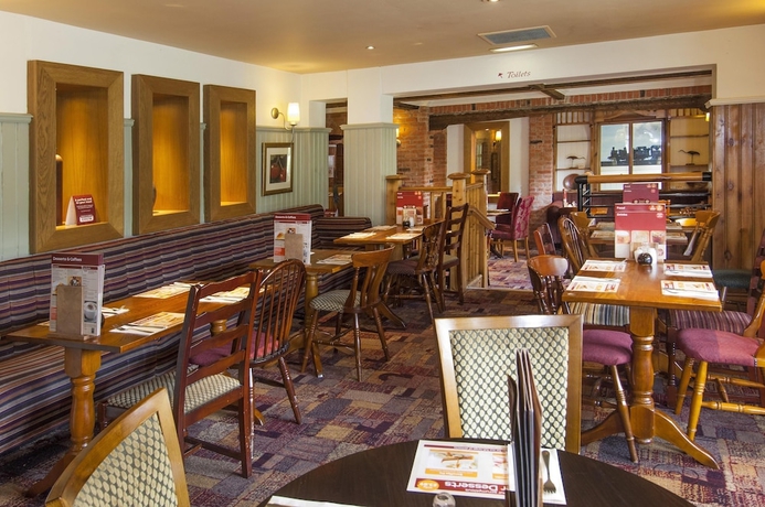 Imagen del bar/restaurante del Hotel Premier Inn Bradford North - Bingley. Foto 5