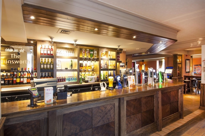Imagen del bar/restaurante del Hotel Premier Inn Bradford South. Foto 2
